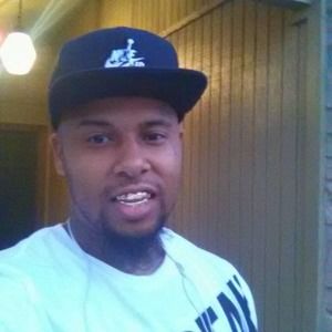 Meet your Posher, Derrick